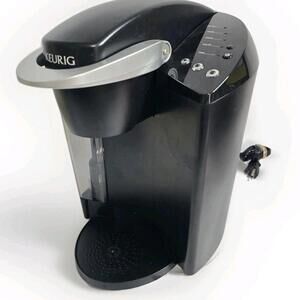 Keurig K40 Single K-Cup Pod Coffee Maker Brewing System Black Works Great!